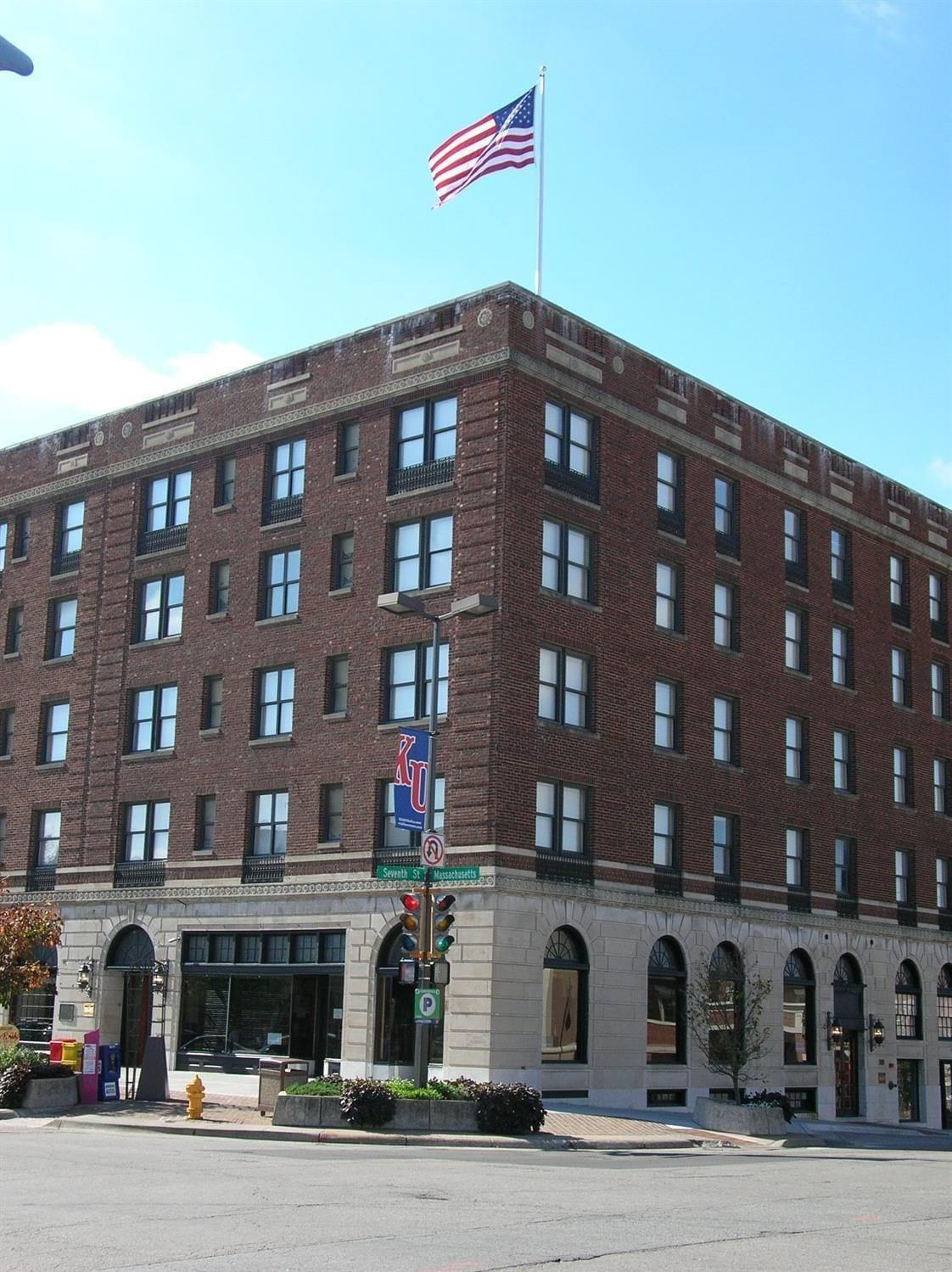 The Eldridge Hotel Lawrence Exterior photo